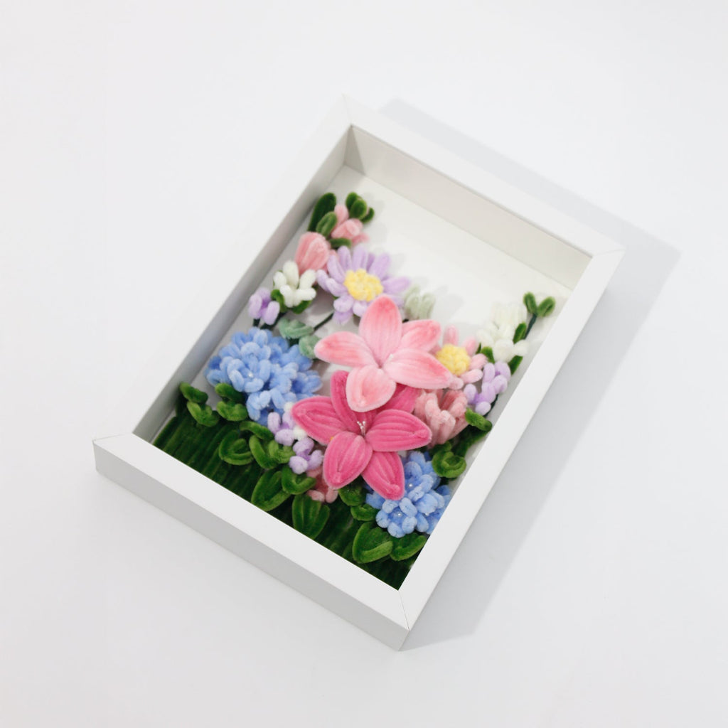 Delicate Harmony Frame
